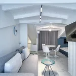 Daire Atico, Luxury Pool Anabolu