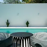 Atico, Luxury Pool Daire *