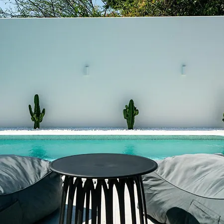 Atico, Luxury Pool Apartament *
